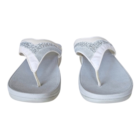 FitFlop Lulu Silver Glitter Thong Toe Post Flipflop 11 Beachy Comfory - Picture 4 of 7